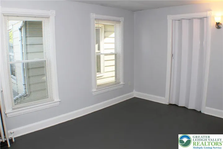 Has some windows too... in total brand new replacement windows