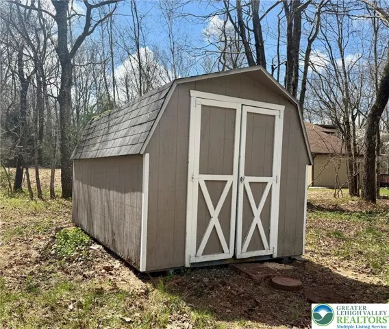 Utility shed