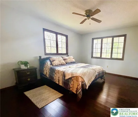 Bedroom #1