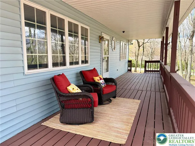 Over 600 sq ft covered & open front deck