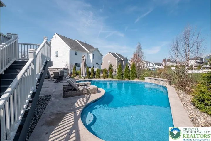 Built-In Chaise Lounge Deck.
