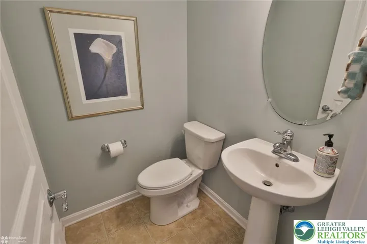 1/2 bath
