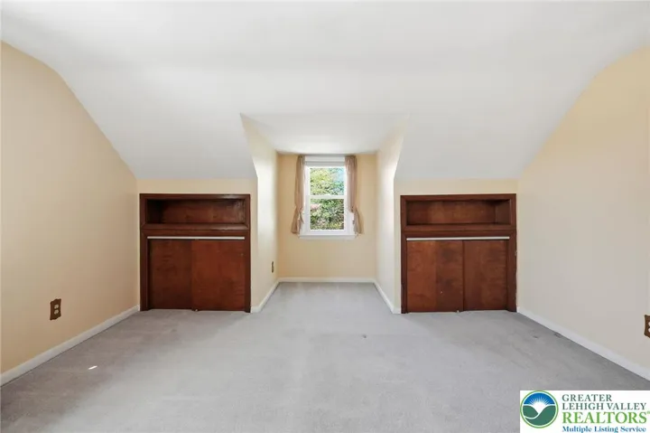 Bedroom 4 (2nd FL)