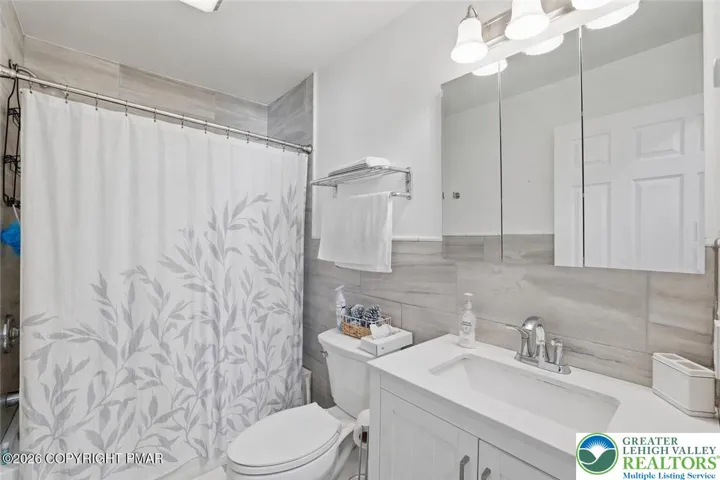 Full Bathroom-Upper Level