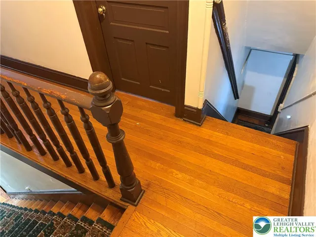 713 Hallway