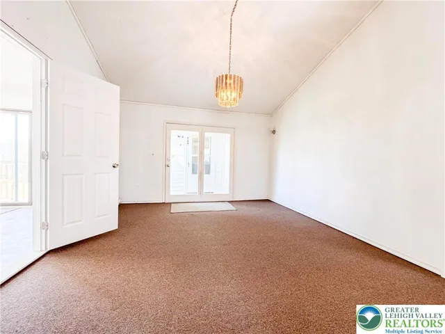 Living Room 2 (Rear Side)
