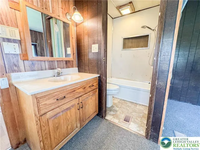 Bathroom 2
