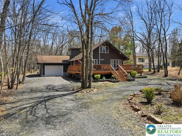 3/2, STR, 1662 sqft, 0.43 acres