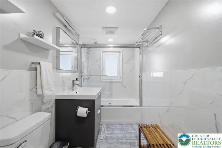 Full Bathroom-Upper Level