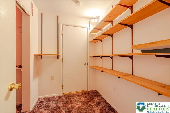 Walk In Pantry