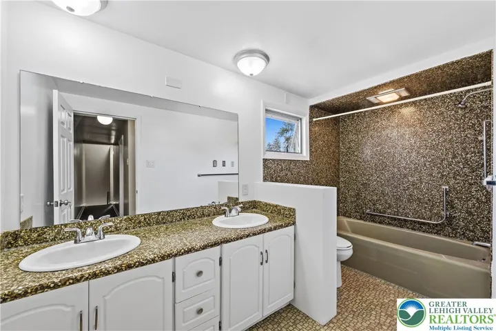 Full Second Floor Bathroom