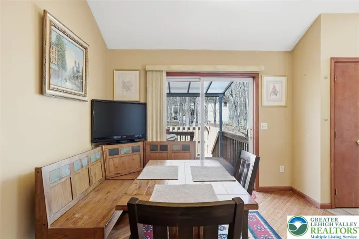Dining Area, Balcony