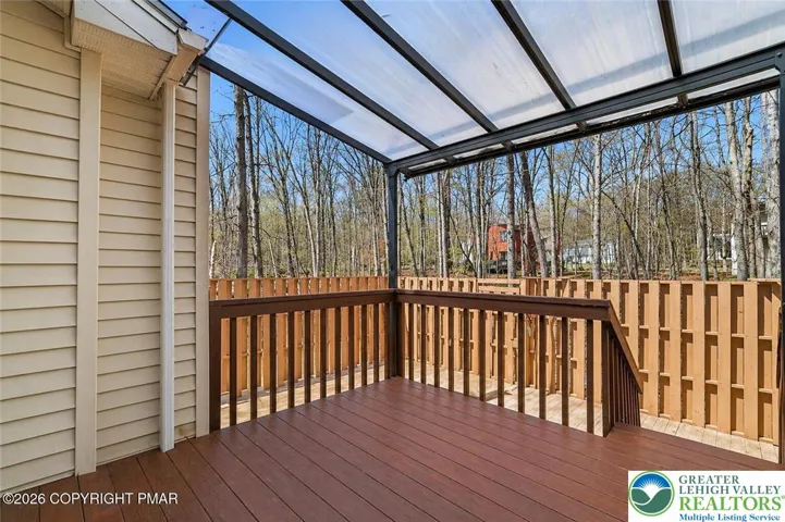 Balcony overlooking Deck