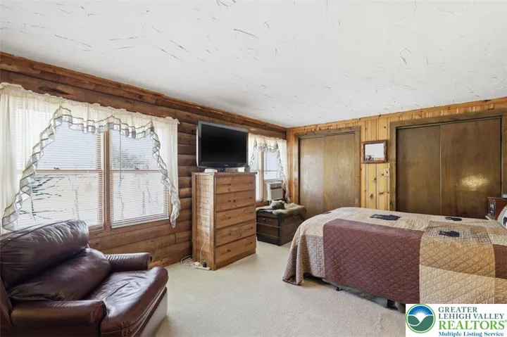 Primary Bedroom-Upper Level