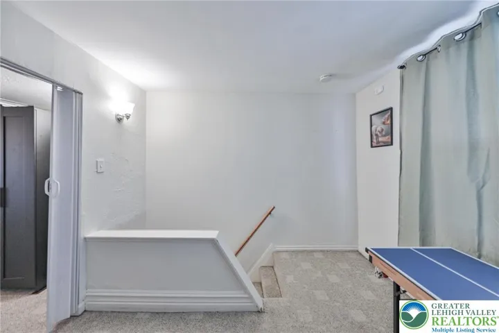 2nd Floor Foyer (Office, Play Area)
