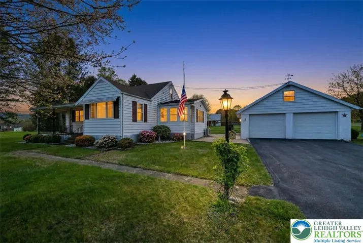 Charming Retreat w/ Detached Garage
