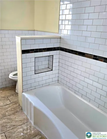 Unit 1 bathroom