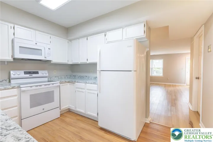 New Counters & Stove