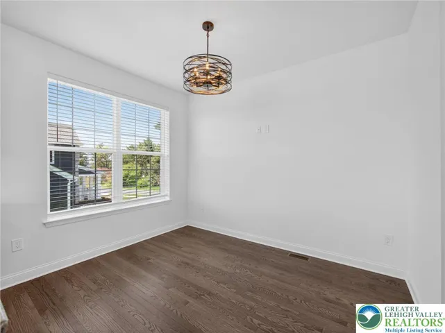 1st floor bedroom/office