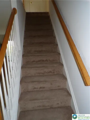 2nd floor stairs