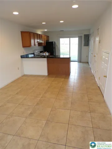 Living room & kitchen