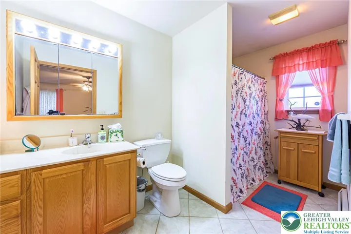 2nd Primary Bath