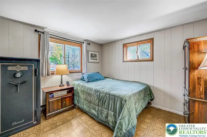 Bedroom 1 has vinyl flooring, has been freshly painted and has 2 double windows.
