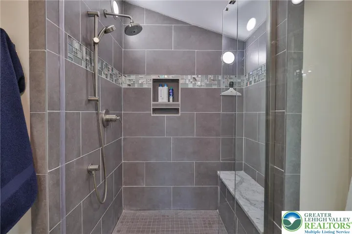 Walk in shower