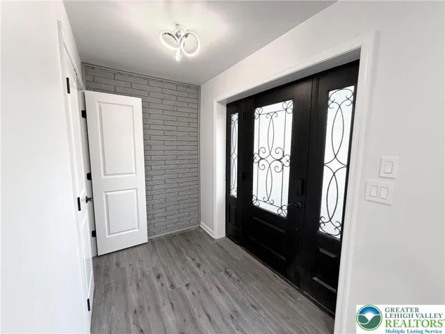 Front Entry with Coat Closet