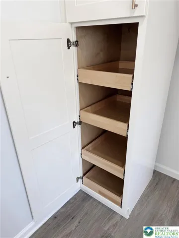 Soft close cabinetry with sliders