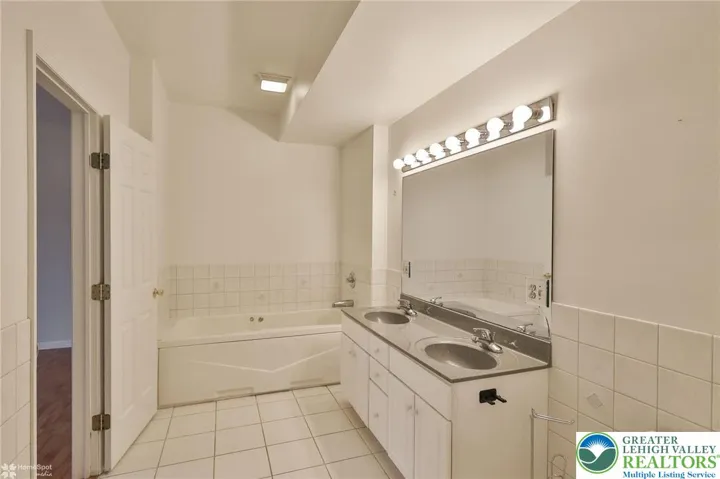 Jack & Jill Bathroom