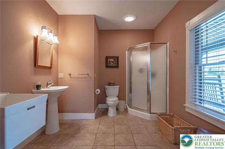 Full Bath off Mudroom