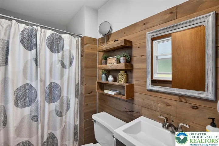 Updated Primary Bath