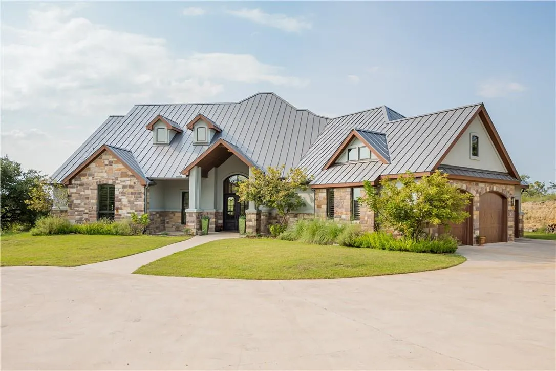 Photo of 21301 DILL CIR, Spicewood, TX, 78669