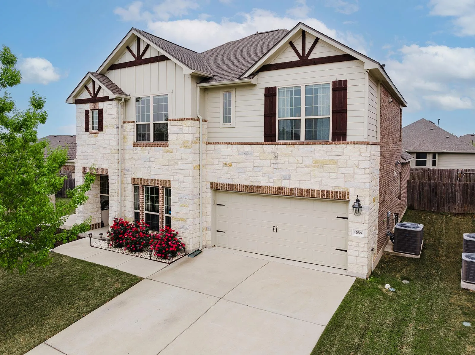 Photo of 12004 MANAROLA DR, Austin, TX, 78754