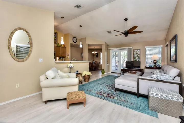 163 Prairie Springs Loop, Georgetown, Texas 78626