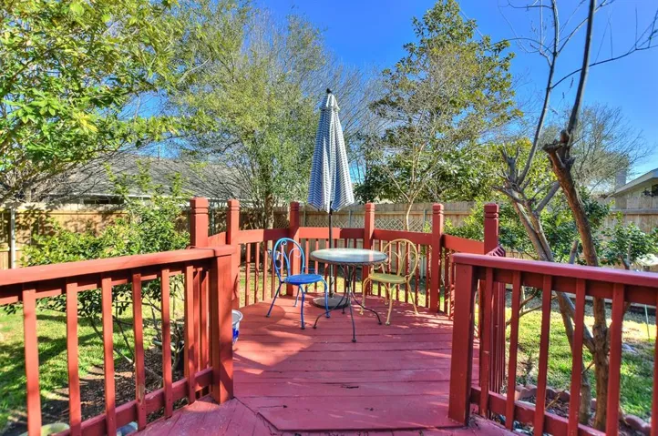 163 Prairie Springs Loop, Georgetown, Texas 78626