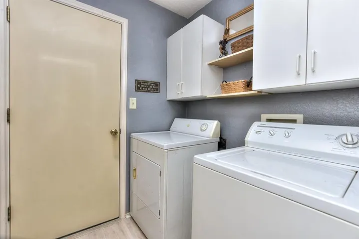 163 Prairie Springs Loop, Georgetown, Texas 78626