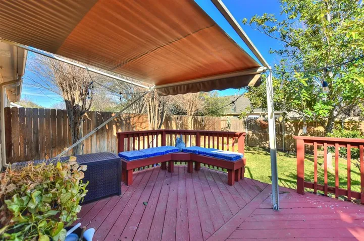 163 Prairie Springs Loop, Georgetown, Texas 78626