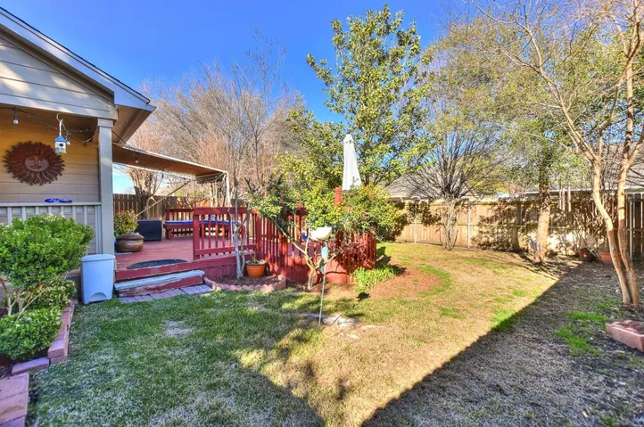 163 Prairie Springs Loop, Georgetown, Texas 78626