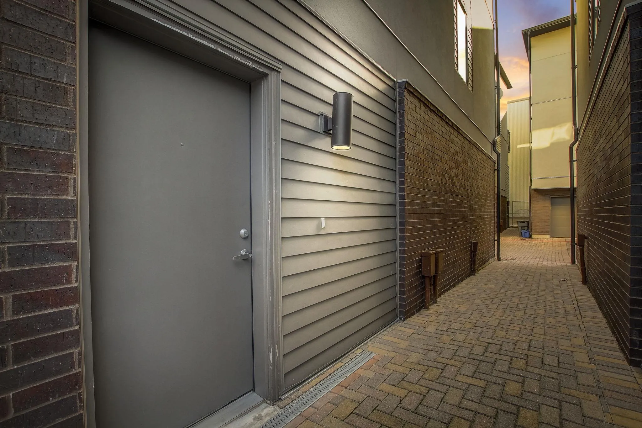 Photo 4 of 1702 S LAMAR BLVD #11