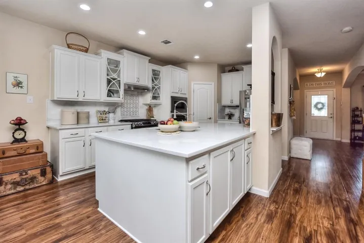 Gas Range Plus Built in Microwave and Addl Oven