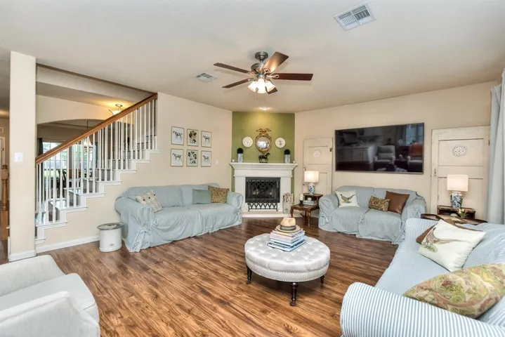 2801 Linville Ridge Ln, Pflugerville, Texas 78660
