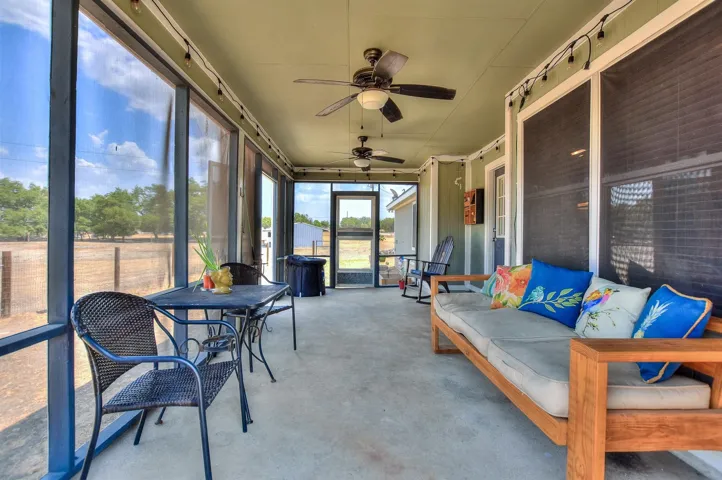 101 Pruddy Oaks Rd, Liberty Hill, Texas 78642