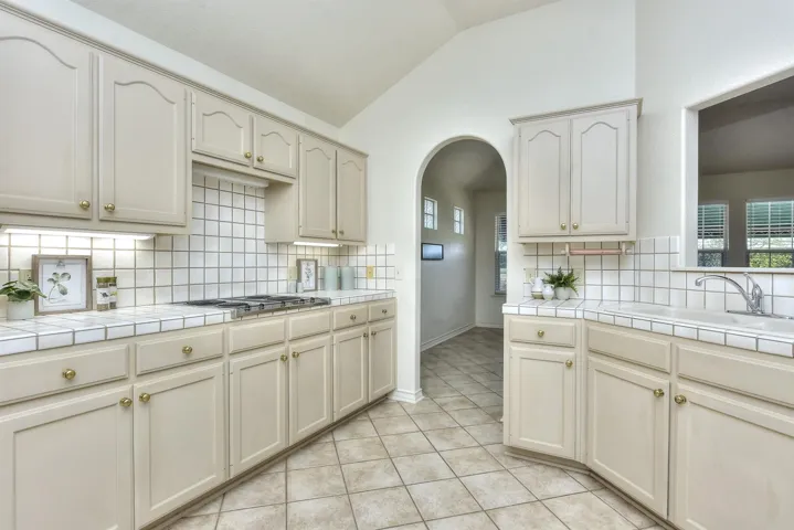 Plenty of cabinets, drawers, and counter tops...