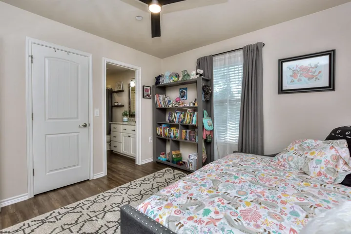 216 Birch Oak Ln, Georgetown, Texas 78628