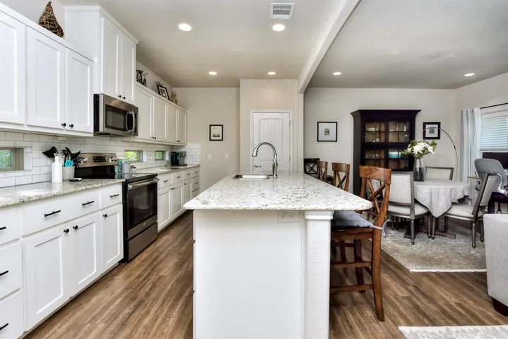 216 Birch Oak Ln, Georgetown, Texas 78628