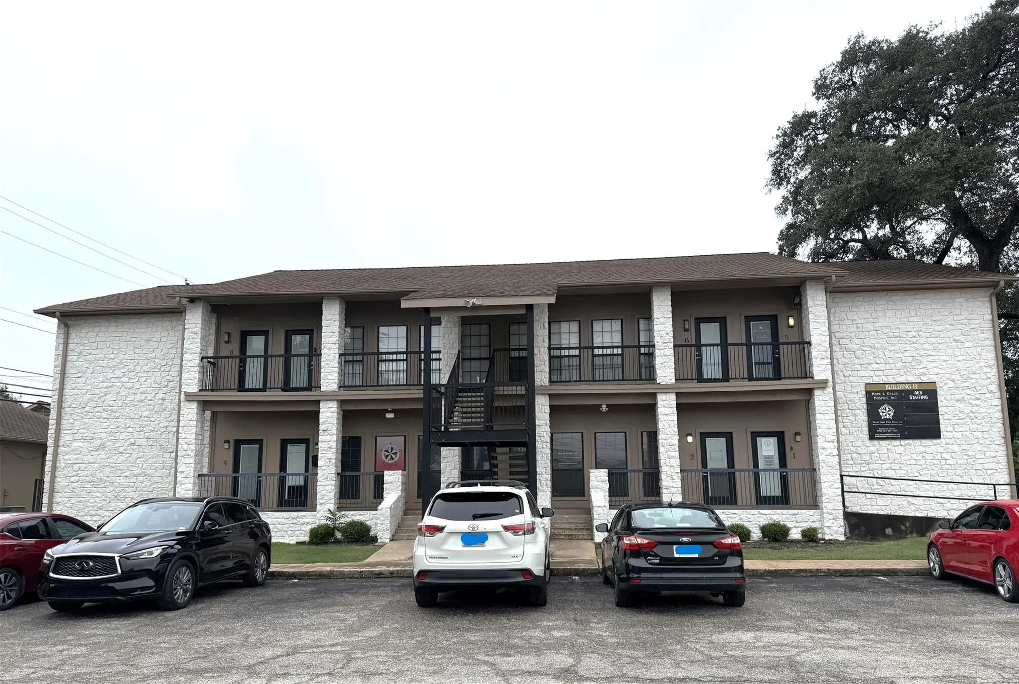 Photo of 13740 RESEARCH BLVD N HIGHWAY 183 HIGHWAY #H2,3,4, Austin, TX, 78750