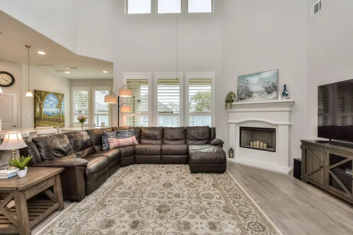 108 Sail Wind Way, Georgetown, Texas 78633