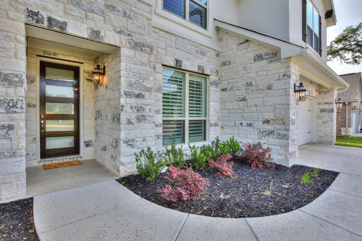 108 Sail Wind Way, Georgetown, Texas 78633